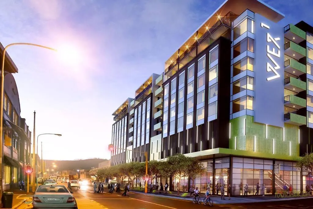 Wex829- Modern Woodstock Apartment With Pool And Gym Access And Secure Parking Cape Town